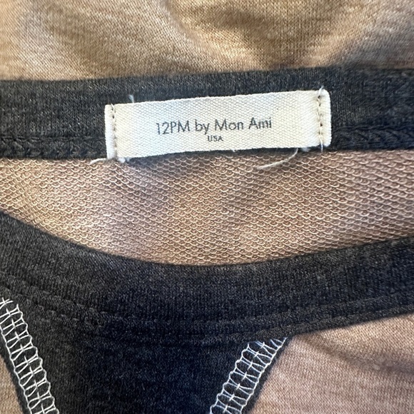 Raglan Long Sleeve Varsity‎ Striped Top Charcoal & Mocha - Picture 8 of 10